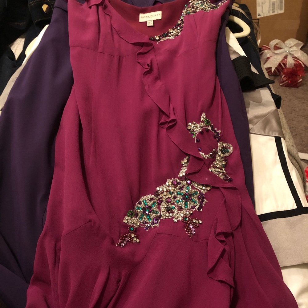 Adding to the closet soon! Karen Millen Vintage